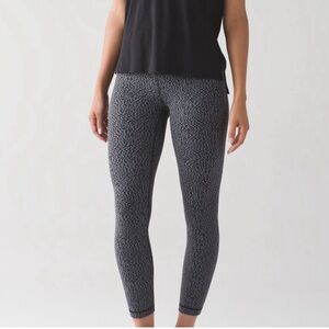 Lululemon High Times Pant
Digi Pixie Black Pitch Grey